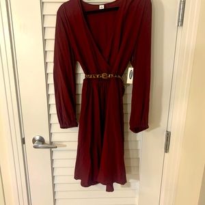 Aline knee dress burgundy color